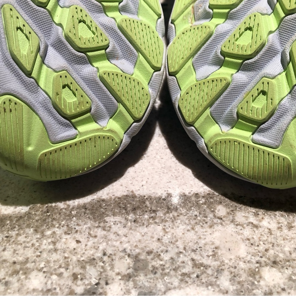 Hoka Clifton 9  size 6D Light Blue Athletic Sneakers - Picture 7 of 9